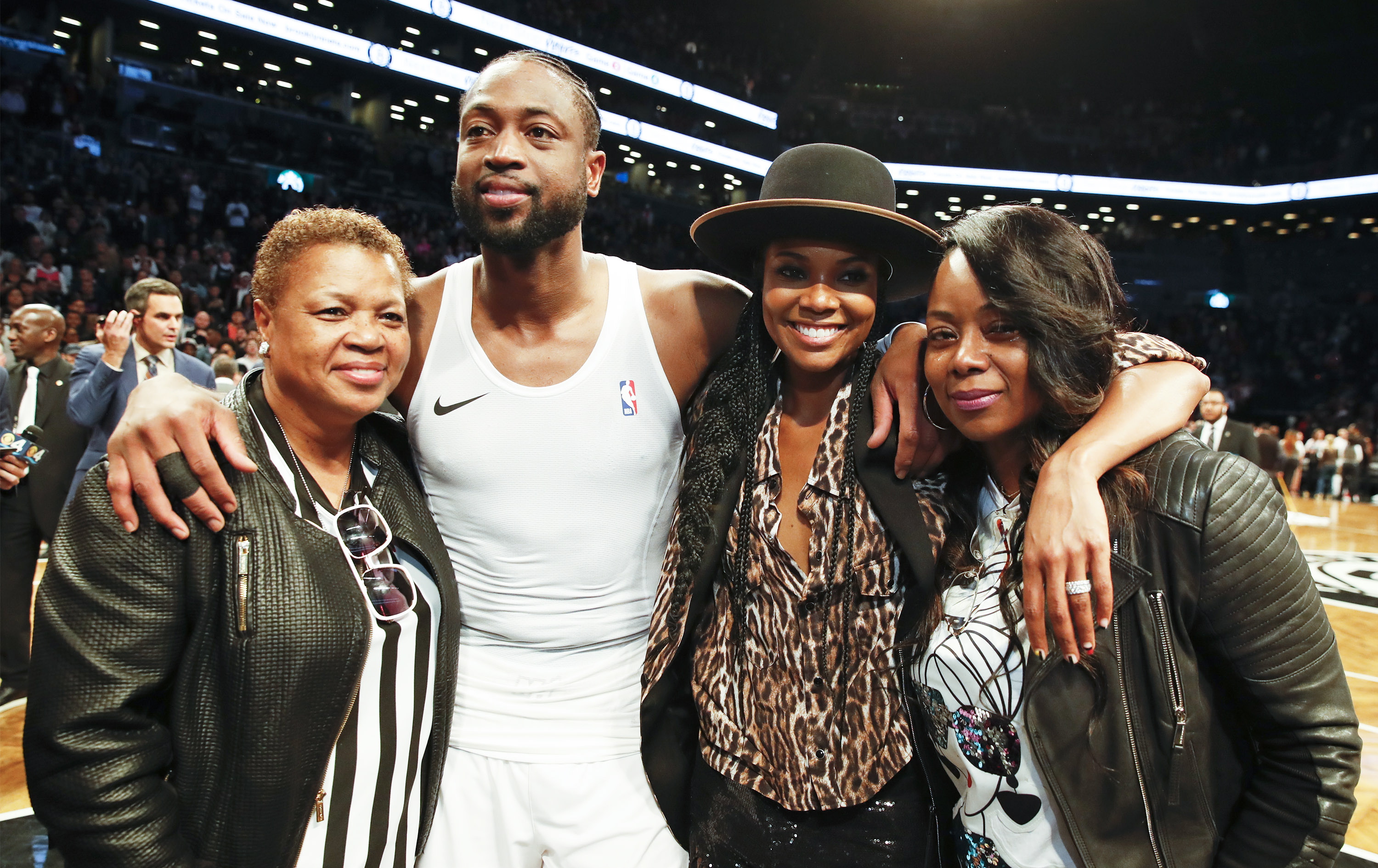 弱侧套上为 弱侧套上为