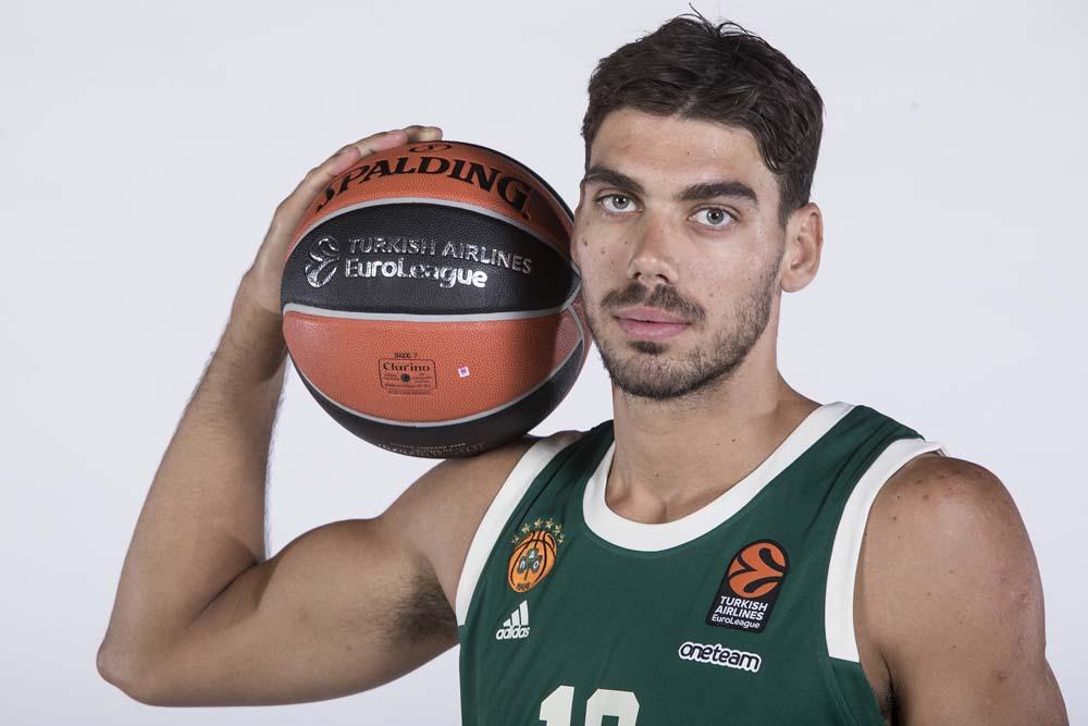 包抄得手 包抄得手